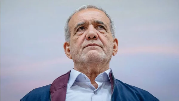 Imagem colorida de Massoud Pezeshkian, presidente do Irã