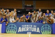 Às 14h45, o atual campeão do Torneio de Abertura do NBB, KTO Minas enfrenta o Caxias do Sul