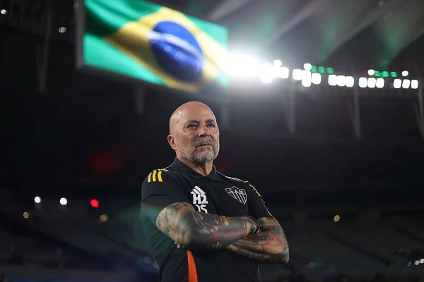 Jorge Sampaoli fala sobre retomar confiança e alerta sofre desfalques