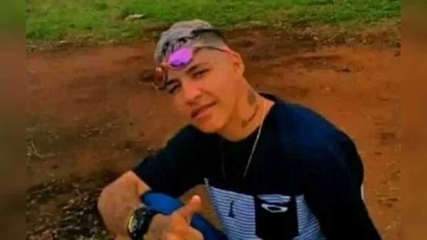 Fotografia colorida jovem Rangel-MS