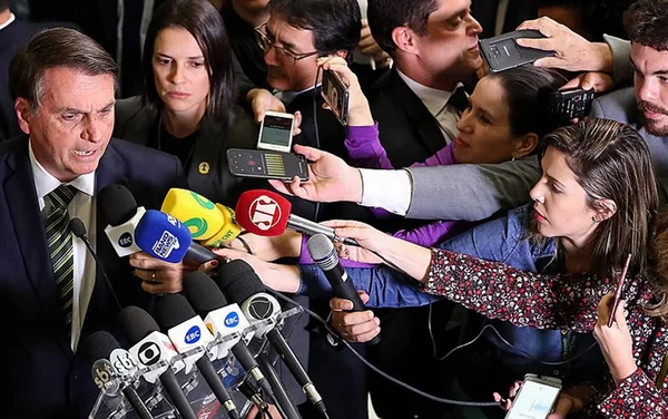 Bolsonaro é condenado pelo TJSP por dano moral coletivo a jornalistas