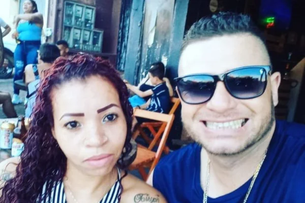Imagem colorida de Gilberto e Daiane. Metrópoles