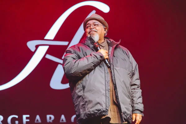 Agenda cultural tem shows de Jorge Aragão e Xande de Pilares, bloco de Carnaval, teatro, circo, Napoleão Experience e programação infantil - Metrópoles