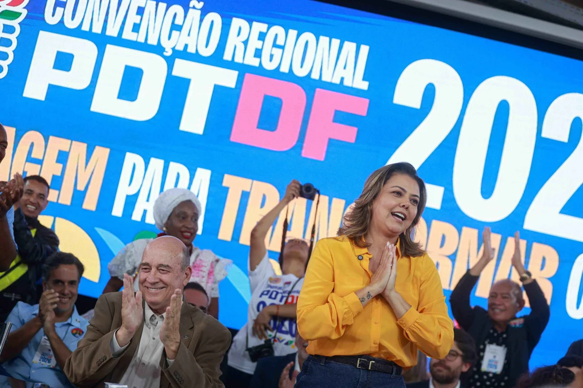 PDT oficializa candidatura de Leila do Vôlei à reeleição PDT oficializa candidatura de Leila do Vôlei à reeleição