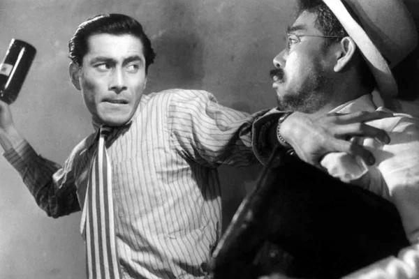 Cena de O Anjo Embriado (1948) de Akira Kurosawa