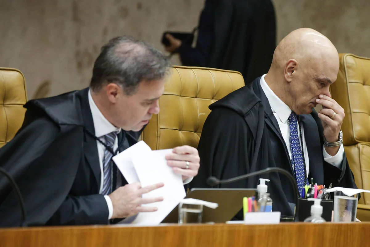 STF faz 1ª sessão após crise provocada por mensagens entre Vorcaro e Moraes - imagem 12 STF faz 1ª sessão após crise provocada por mensagens entre Vorcaro e Moraes - imagem 12
