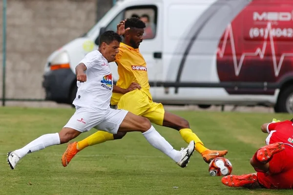 Brasiliense vence Ceilândia e se mantém invicto no Candangão