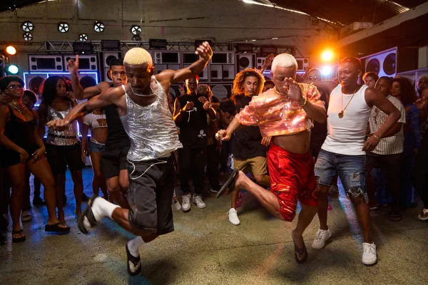 PACO RABANNE rio de janeiro campanha funk - metrópoles