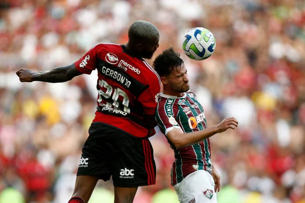 Foi um Fla-Flu vilipendiado pelo VAR