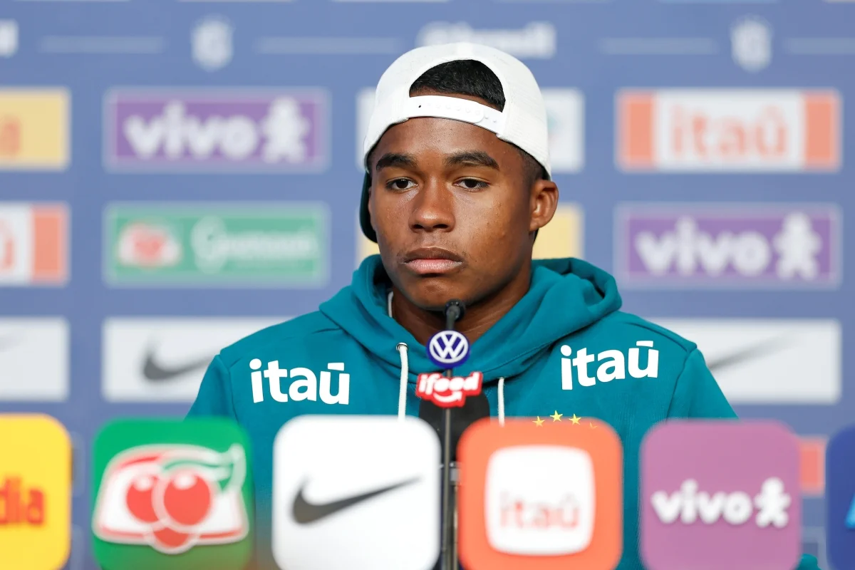 Endrick Elogia Carlo Ancelotti e Afirma que Treinador Toma as Melhores Decisões para a Seleção Brasileira na Copa do Mundo, Apesar da Pressão