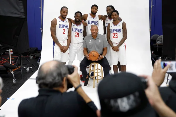 Guia NBA: quem são os favoritos ao título e troféus individuais