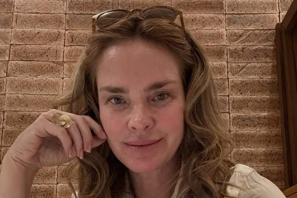 Filho de Letícia Birkheuer acusa a mãe de mentir em declaração