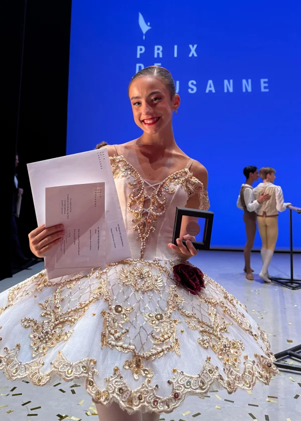 Bailarina brasileira ganha prêmio na “Copa do Mundo de balé”, na Suíça - destaque galeria Bailarina brasileira ganha prêmio na “Copa do Mundo de balé”, na Suíça - destaque galeria