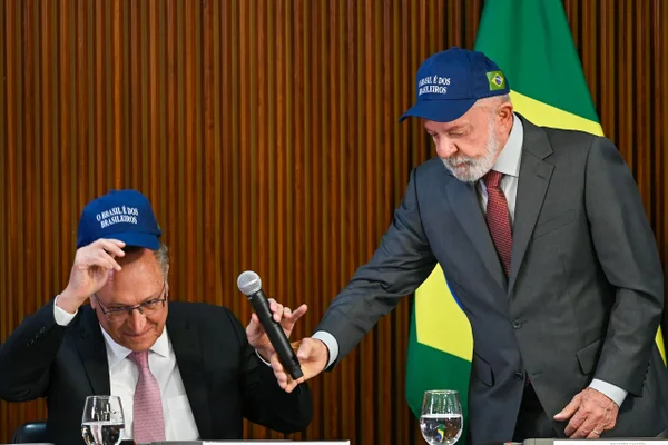 Lula e Alckmin - Metrópoles