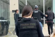 Professor de futsal é preso por crimes contra adolescentes na internet - imagem 3 Professor de futsal é preso por crimes contra adolescentes na internet - imagem 3