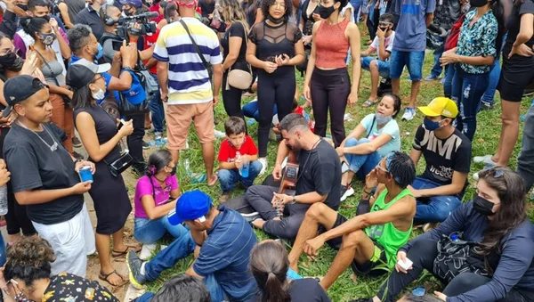 Fãs de Marilia Mendonça