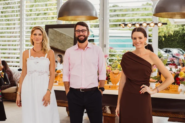 Susan Neves, Gabriel Sauer e Gabriella Constantino