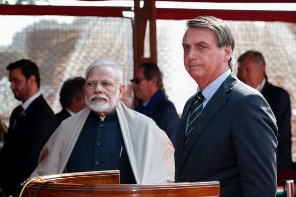 Bolsonaro em memorial de Ghandi: “Sou capitão, ele é pacifista”