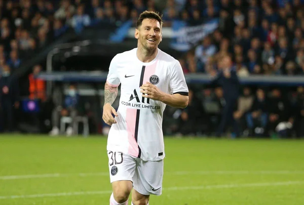 Segundo jornal francês, Messi receberá valor astronômico no PSG