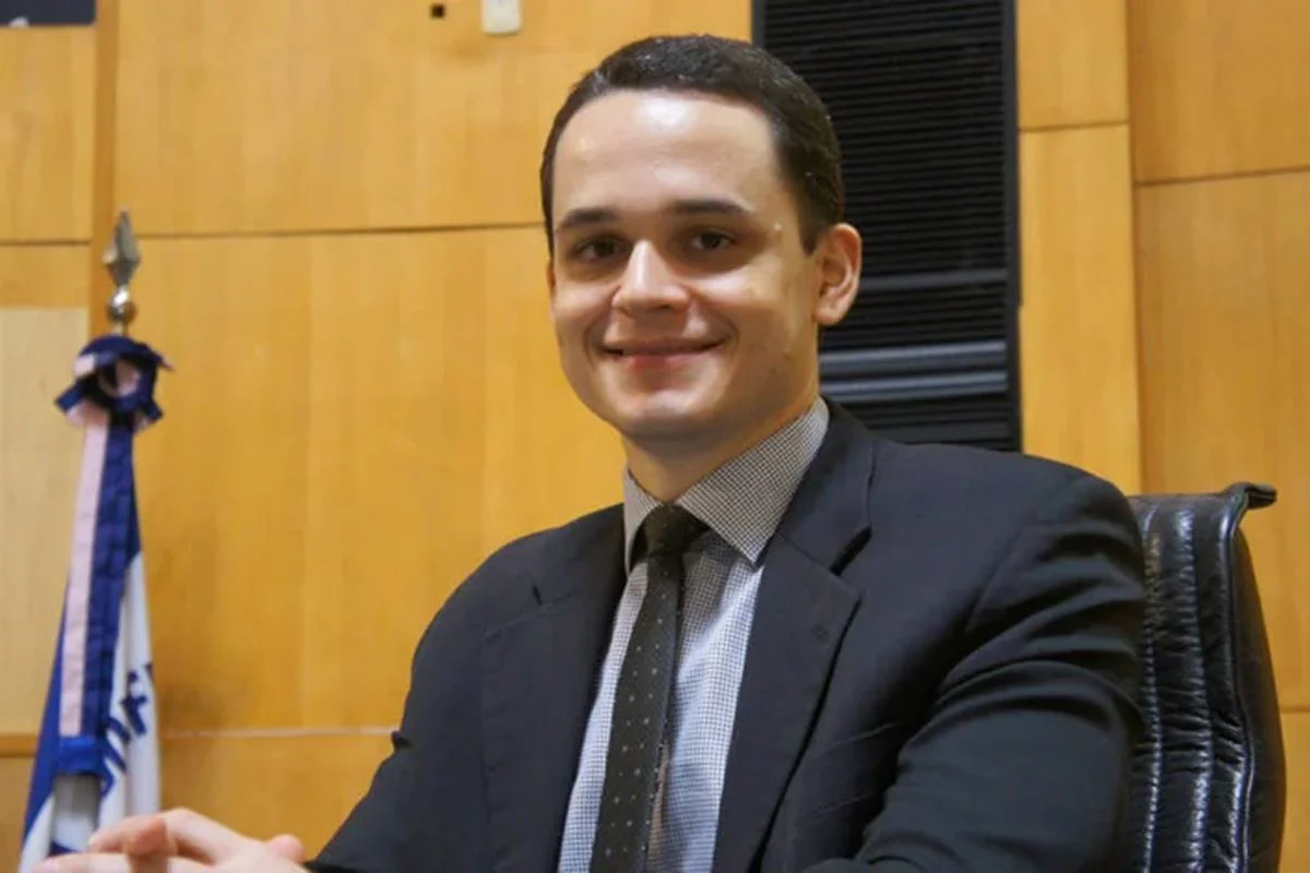 Republicanos lança Lorenzo Pazolini ao governo do Espírito Santo
