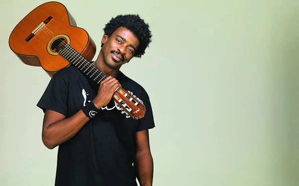 Cantor Seu Jorge é vítima de ataque racista no Instagram