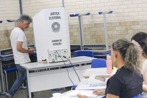 Por que a eleição de conselhos tutelares interessa tanto a políticos