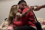 Leandrinha e Izacc Medeiros trocam beijos nas redes sociais