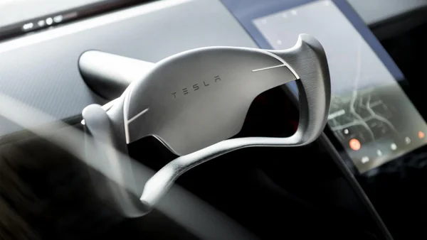 Governo negocia vinda da fabricante Tesla para o Brasil