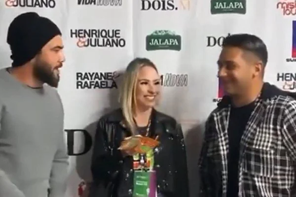 Vídeo: Henrique se irrita com repórter por deixar Juliano fora de entrevista