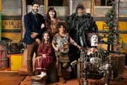 Vinicius (Bruno Cabrerizo), Catarina (Melissa Nóbrega), Vitória (Tainá Muller), Jonas (Cauã Antunes), Raul (Alexandre Zachia) e o Senhor Perfeito (Caio Blat)
*** Local Caption *** O Natal Perfeito - Promoday Caracterizado Vinicius (Bruno Cabrerizo), Catarina (Melissa Nóbrega), Vitória (Tainá Muller), Jonas (Cauã Antunes), Raul (Alexandre Zachia) e o Senhor Perfeito (Caio Blat)
*** Local Caption *** O Natal Perfeito - Promoday Caracterizado