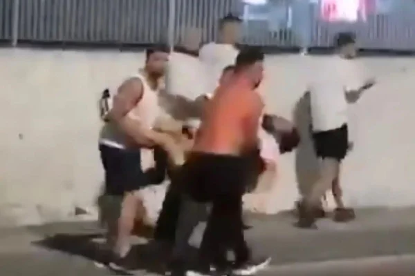 Briga entre torcedores no RJ termina em tiroteio e deixa um morto