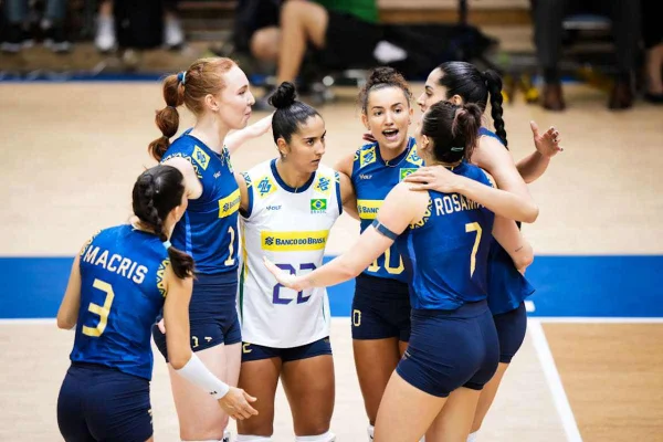 Imagem colorida da Seleção Feminina de Vôlei - Metrópoles