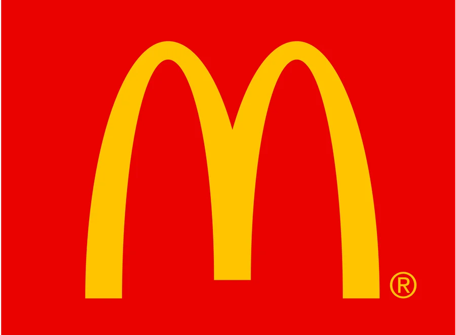 <b>Trump ama comer no McDonald's</b>. E a razão nada tem a ver com sabor, preço ou comodidade. Trump é descrito por Wolff como um sujeito extremamente paranoico, impedindo até que faxineiras recolham roupas espalhadas por seu quarto. "Ele tem um medo antigo de ser envenenado com comida. É por isso que gosta de comer no McDonald's – ninguém sabe que ele está vindo e a comida é pré-pronta e, por isso, segura", escreve o autor <b>Trump ama comer no McDonald's</b>. E a razão nada tem a ver com sabor, preço ou comodidade. Trump é descrito por Wolff como um sujeito extremamente paranoico, impedindo até que faxineiras recolham roupas espalhadas por seu quarto. "Ele tem um medo antigo de ser envenenado com comida. É por isso que gosta de comer no McDonald's – ninguém sabe que ele está vindo e a comida é pré-pronta e, por isso, segura", escreve o autor
