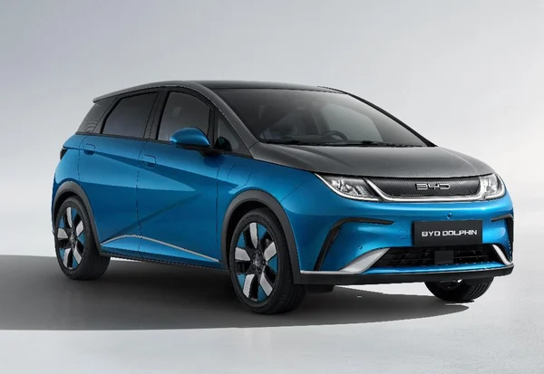 BYD traz mais duas versões do 100% elétrico Dolphin ao Brasil