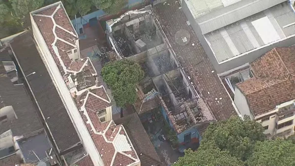 imagem colorida incendio escola municipal tijuca rio
