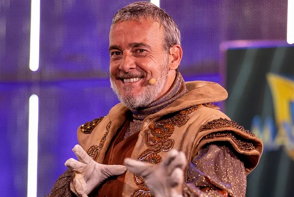Alexandre Borges é a Onça Pintada no The Masked Singer Brasil