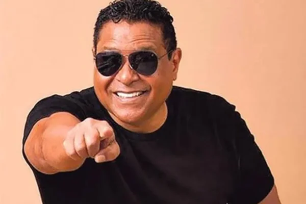 Justiça dá vitória a Stevie B em briga por marca no Brasil
