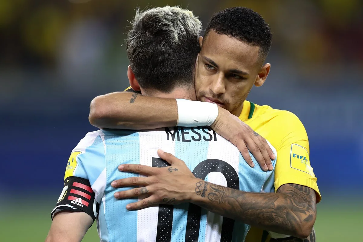 Messi alcança recorde histórico de Klose com 16 gols em Copas do Mundo, dobrando a marca de Neymar e recebendo exaltação de Ronaldo Nazário