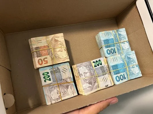 PF desarticula grupo que contrabandeava cigarros no Espírito Santo - imagem 13 PF desarticula grupo que contrabandeava cigarros no Espírito Santo - imagem 13