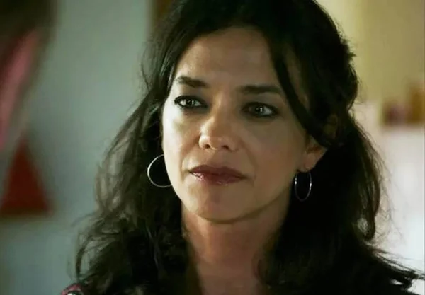 Órfãos da Terra: Missade tenta se tornar amiga de Helena