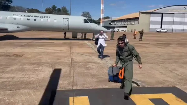 coração sendo transportado