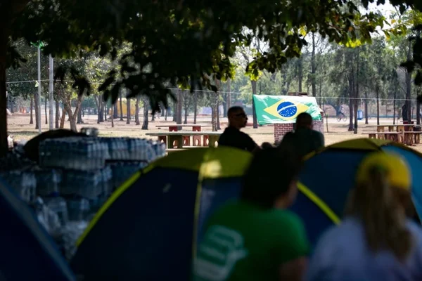 Acampamento bolsonarista no Parque da Cidade