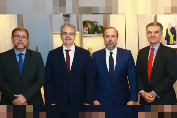 Imagem colorida, Governo quer atrair capital estrangeiro para terras raras no Brasil - Metrópoles