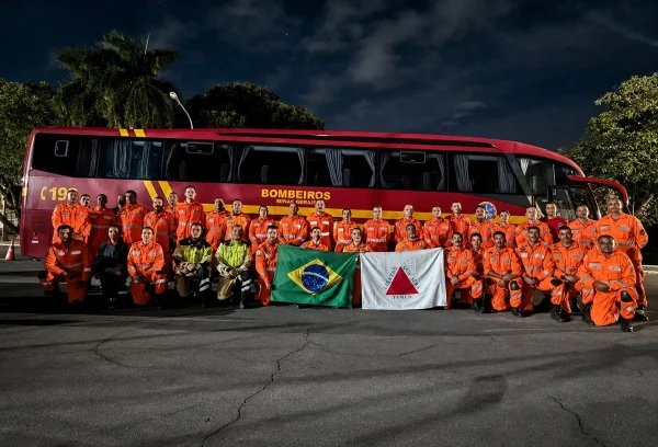 Bombeiros se preparam para missão na Venezuela