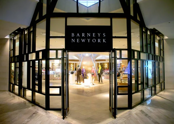 Barneys New York: saiba o que muda com a venda da rede de luxo