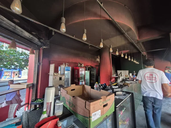 Incêndio em lanchonete no Centro de BH