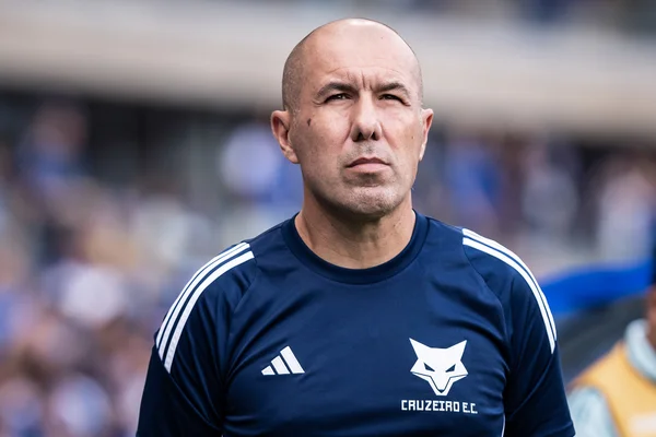 Leonardo Jardim - técnico do Cruzeiro