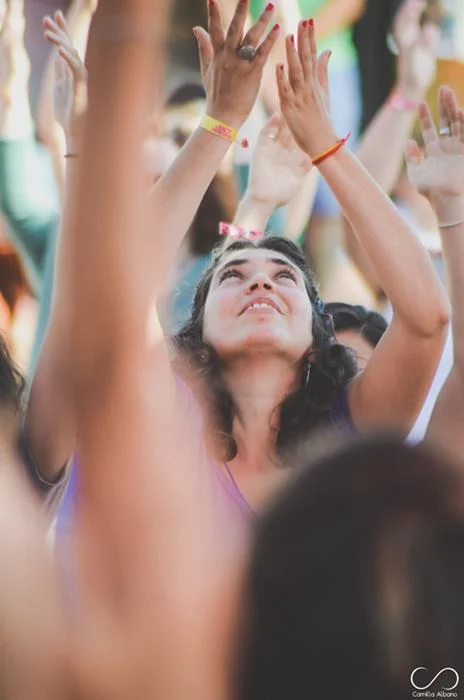 O evento une aprofundamento espiritual e entretenimento O evento une aprofundamento espiritual e entretenimento