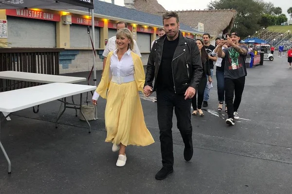 Olivia Newton-John e John Travolta