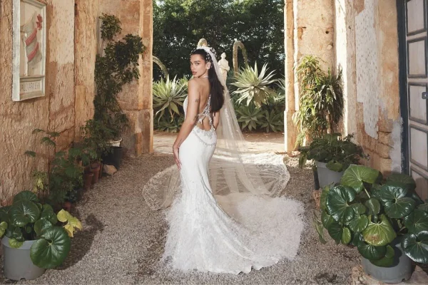Dua Lipa casamento